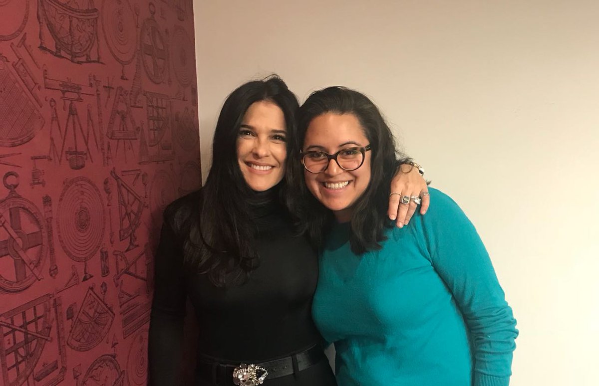 ConsentidosMD's tweet photo. Y como @marthadebayle cumple lo que promete, hoy partimos rosca y convivimos con ella despues de donar a #MyFavoriteThings2017 mientras platicamos de nuestras cosas! La pasamos increíble! Gracias @marthadebayle por todo tu amor ¡No olviden donar #cuentahabientes! https://t.co/XJkIDuejXu