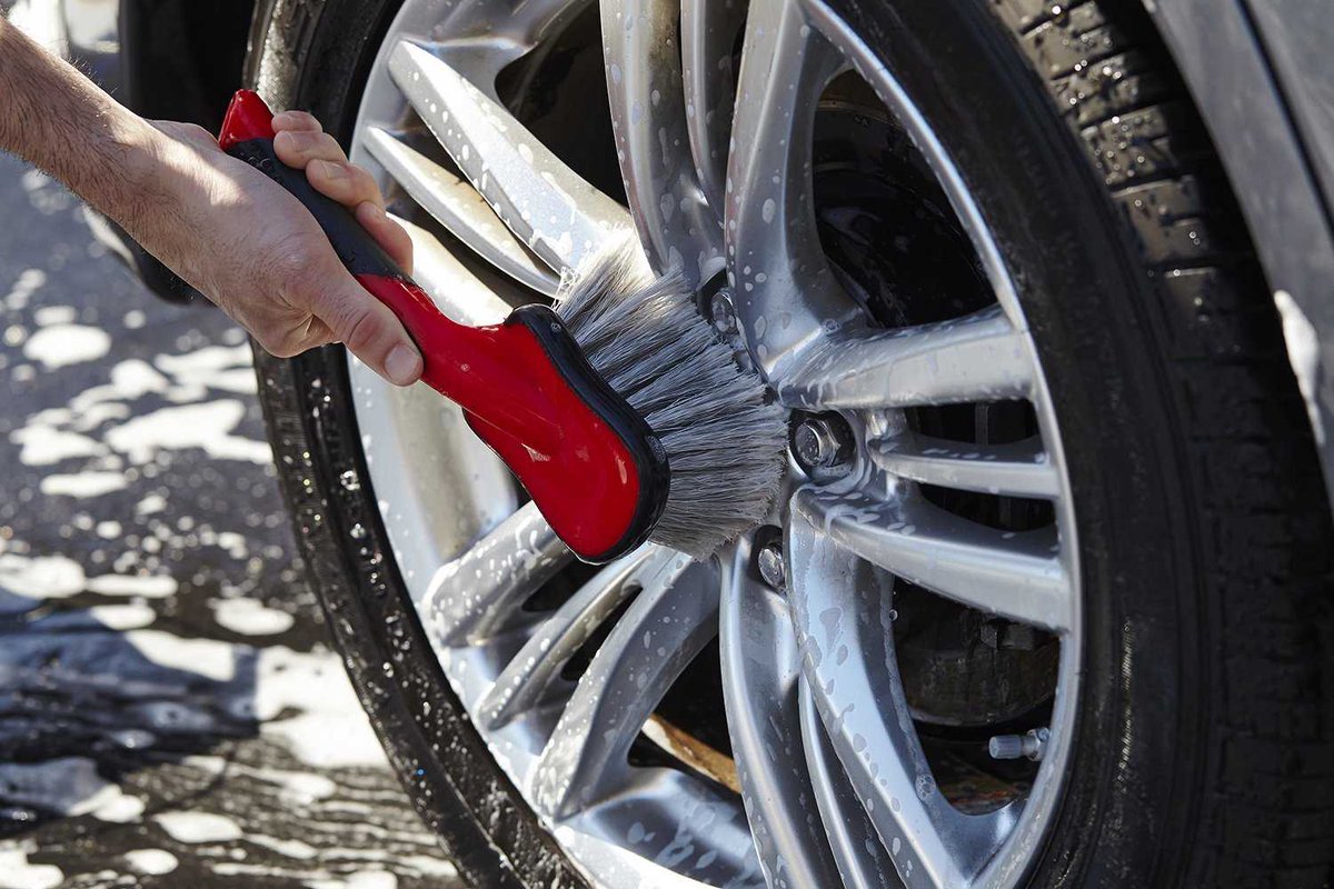 GR8ProWorkshop's tweet photo. 24% OFF #sale #save #forcar #wheelbrush Mothers- Wheel Brush https://t.co/OL6mFDOtWj https://t.co/mIZOdzyOVD