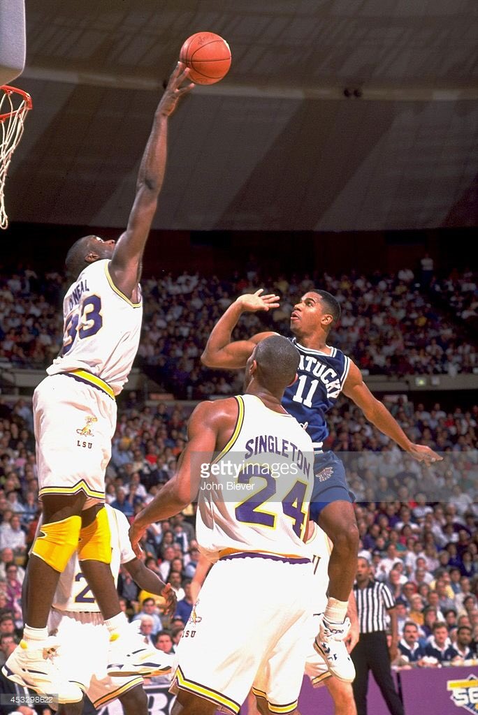 DSports24's tweet photo. #LSUPR be like #Shaq when he was at #LSU "You get blocked, You get blocked, and everyone against me GETS BLOCKED" @AY55PORTS @stantheman31 @keepr18 @TBob53 @1045espn https://t.co/ezTqC4s6eH