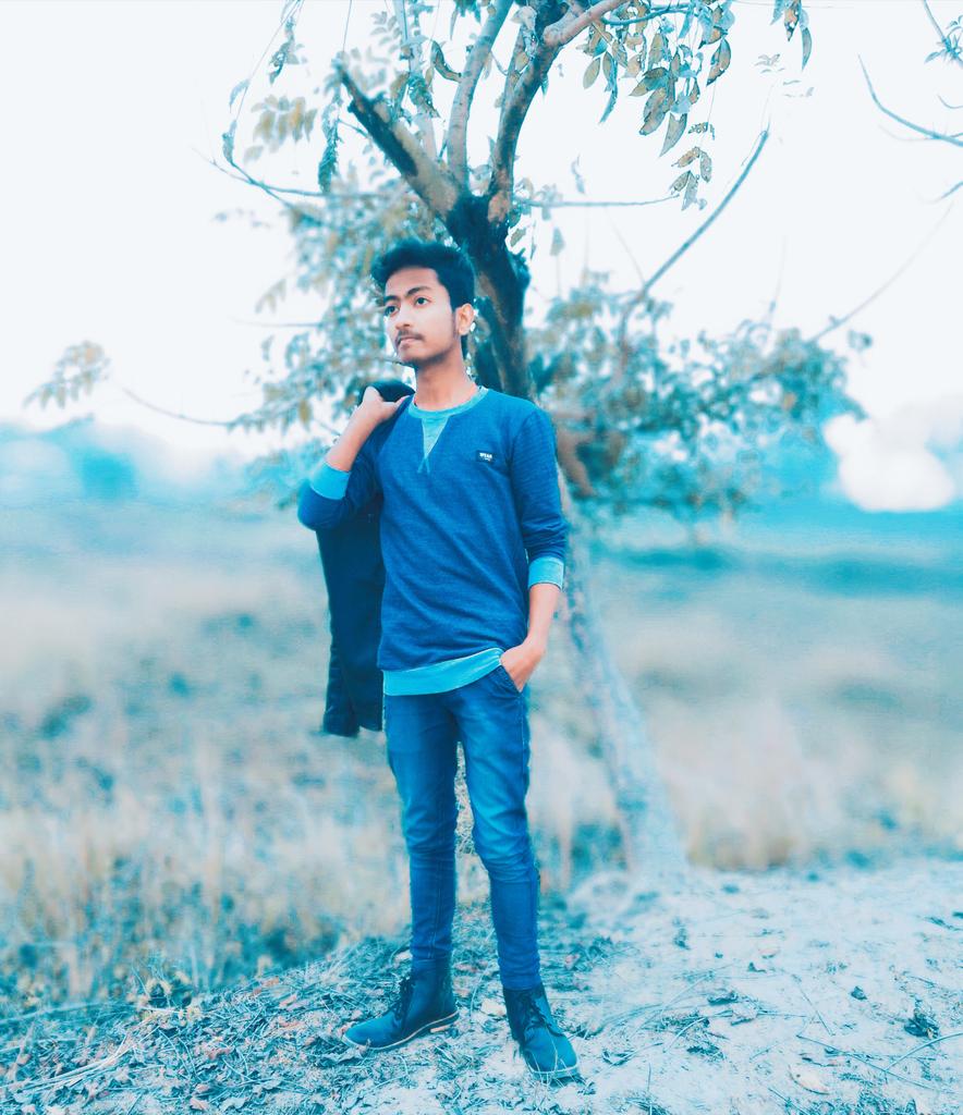 RanshSingRajput's tweet photo. #self__creator😘 https://t.co/MAzJljXB1e