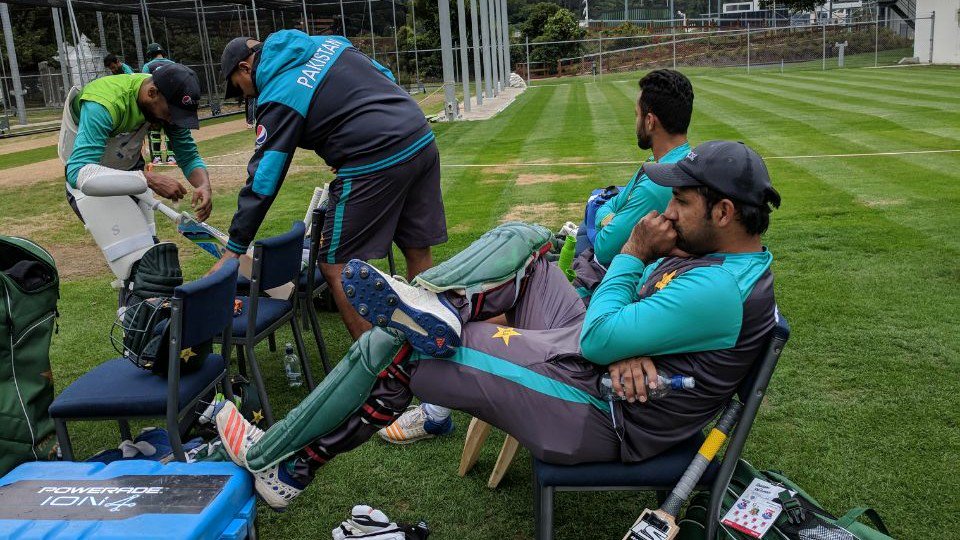TheRealPCB's tweet photo. Pakistan team practice session at University of Otago Oval, Dunedin https://t.co/i6CxYdk9fS
