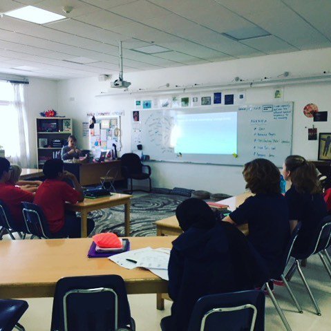 7th graders prepping for next week’s meeting with their KG courage buddies! #TAISMcourage #TAISMOman #terryfox ift.tt/2AOGdKn