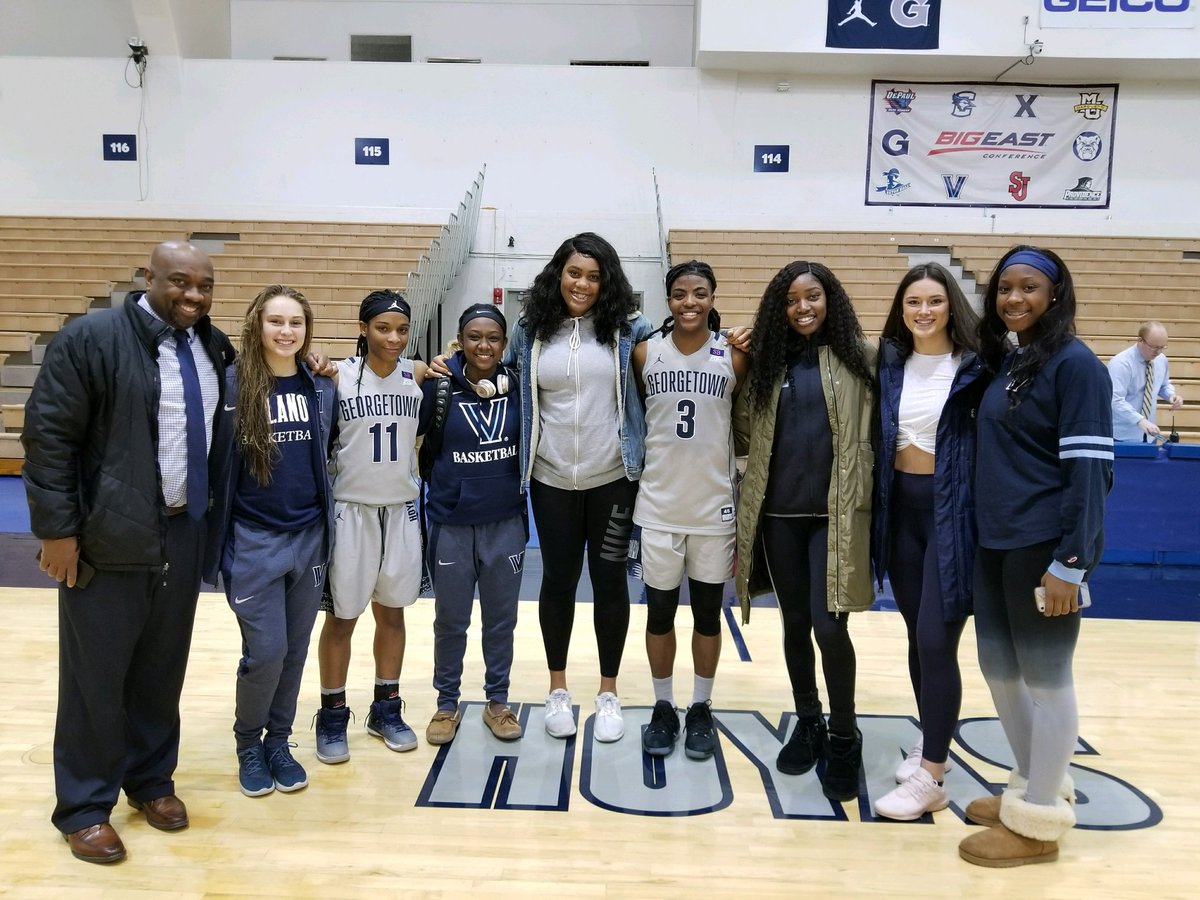 TeamTakeoverGBB's tweet photo. Today was a great day at the Nova vs Gtown WBB game  @Rayskilz10 @__jayy20 @__KC5 @qxeenebo @aidhahn31 @Breseekb3 @moebuvkets D. White, M. Venson #TTO #MakeEmBelieve https://t.co/BjWMkT1Bws