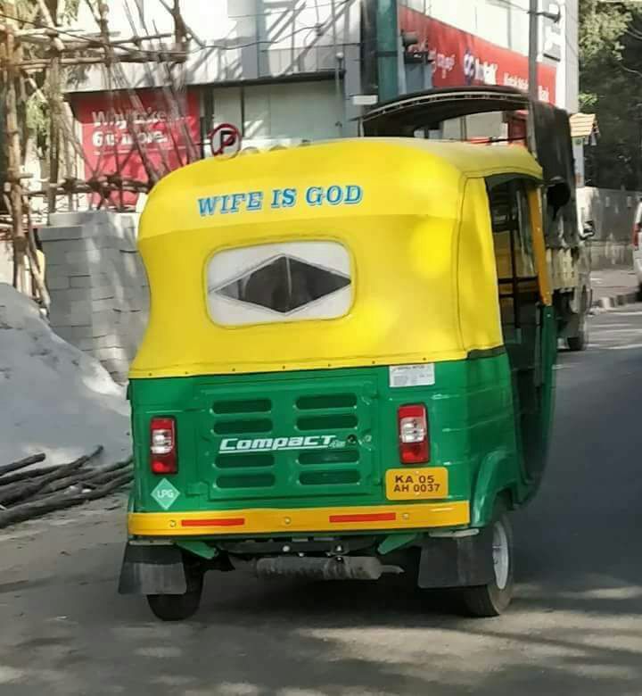 Ankurhambir's tweet photo. @RabishSDTV kya kehna chahenge aap is auto wale ke baare me.. ? He he he.. https://t.co/wVBehqj7L1