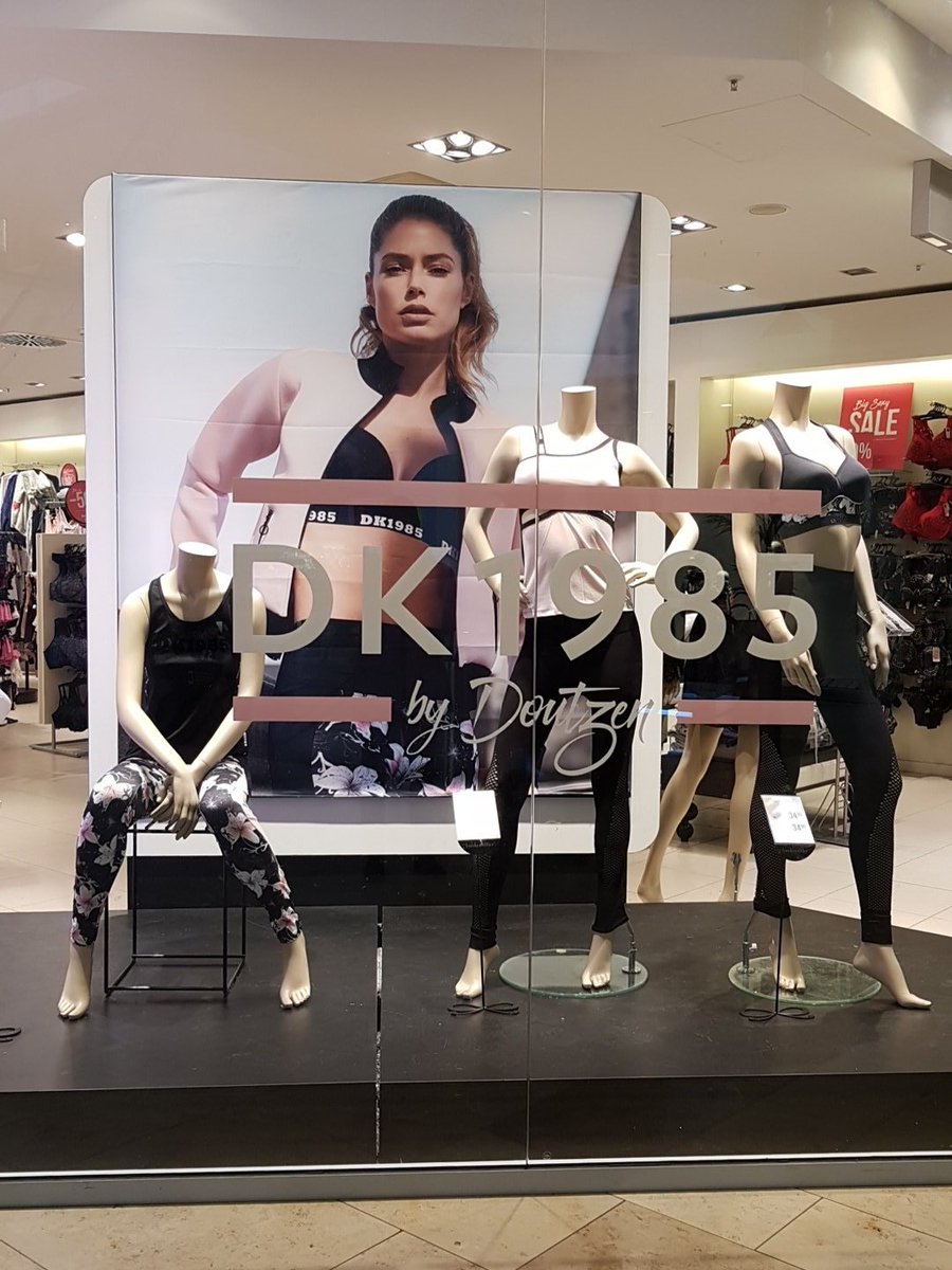Morgiane12's tweet photo. New window 🎀 #hkmacademy https://t.co/drJxQXME1H