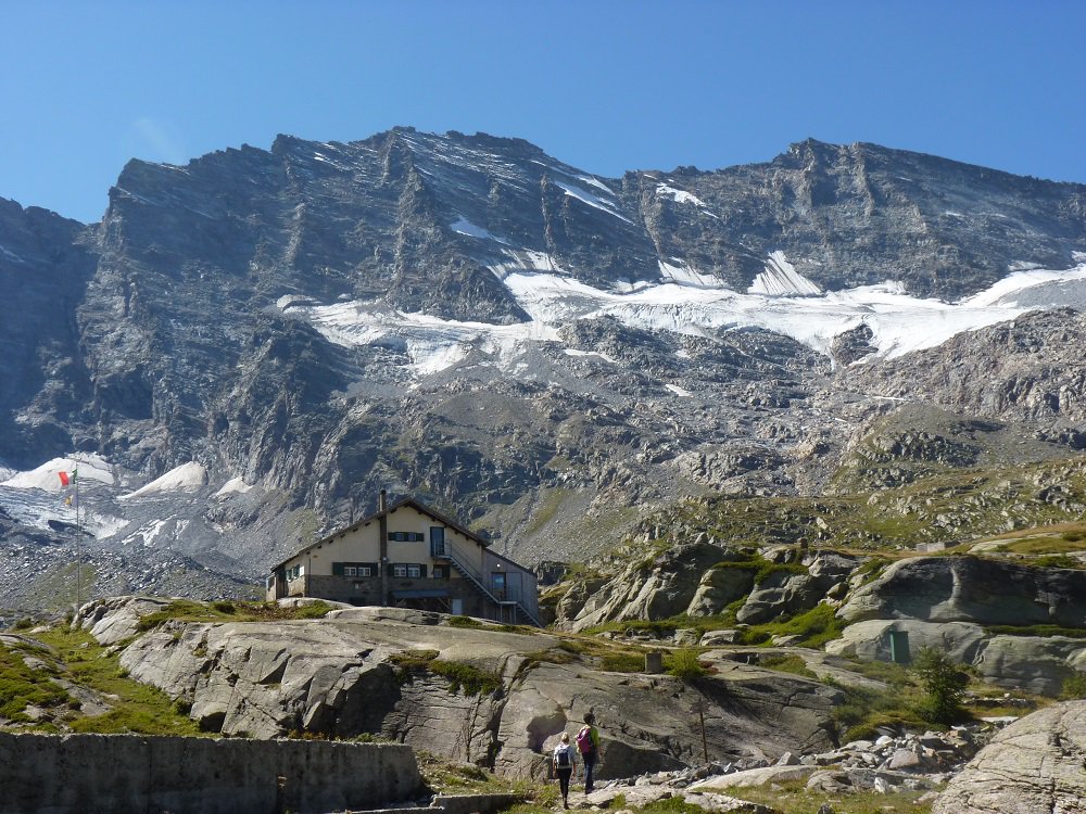 RifugiPiemonte's tweet photo. 📢 La Sezione di Ivrea del #CAI - Club Alpino Italiano intende affidare, a partire dal 1 aprile 2018, il servizio di gestione del Rifugio Guglielmo Jervis al Pian di Nel, #CeresoleReale (TO). Scarica il bando ➡️ https://t.co/bsBVjsviwl | #Piemonte #rifugio https://t.co/x98cL9AnKS