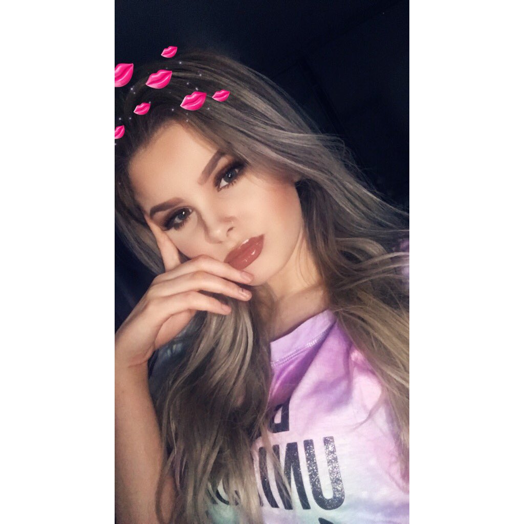 ShonaAlicexo's tweet photo. Selfieee https://t.co/FtOyvWkGMz