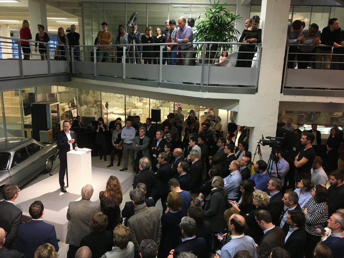 PatrickRopert's tweet photo. J’adressais ce matin mes voeux à toute l’équipe de @ConnectGares 🙂 Notre objectif pour 2018 : client first. Encore bravo à tous ! https://t.co/xwsPEfIoMS