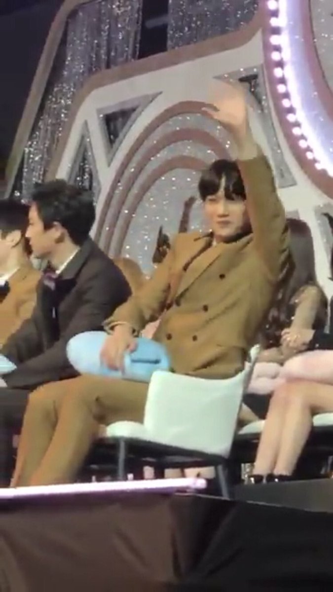 kare_bab's tweet photo. 기여엉 시발ㅋㅋㅋㅋ https://t.co/LTyyRYPOBa