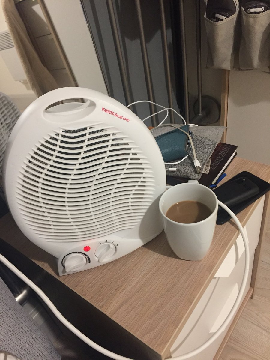 CjBahala's tweet photo. Yung kailangan ko pa magwarm up, literally, with this heater fan para lang makapagwork comfortably 😂😂 #damingarte https://t.co/T7w5g0aNCM