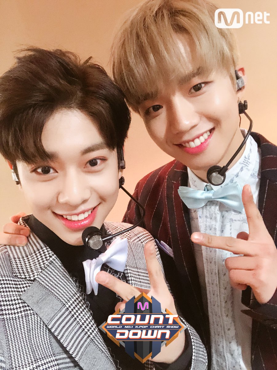 MnetMcountdown's tweet photo. 좋은 건 함께 하면 더더욱 좋은 것!! 수트가 이렇게 상큼 할 일인가요? #MXM #임영민 #김동현 군~인간피톤치드가 따로 없네요...#다이아몬드걸 최초공개!!! 두 멤버가 완죤 다이아몬드(인)걸요! 오늘 저녁 6시 #엠카 최초공개 함께해요! https://t.co/gKL6DS6CRI