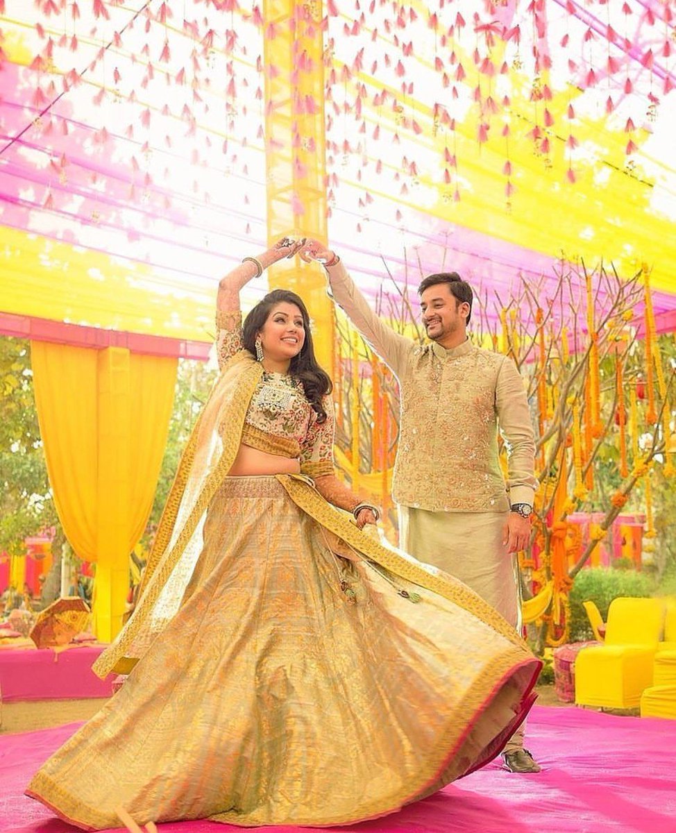 WeddingD15's tweet photo. A twirl to remember.  Photographer captured a bundle of happiness through this frame.   
Photography by @p16studios  

#weddingdress #indianwedding #indianweddingbuzz #bridalportrait #lovecouple #colorful #traditional #haldi #dulha #dulhan #instaweddings #instalikes #instalover https://t.co/iDslCNgfrw