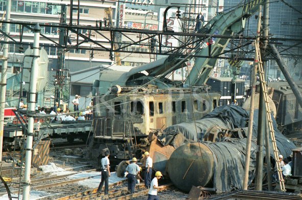 E F 10　新宿。撮影年不明
＃鉄道写真　＃国鉄　＃新宿