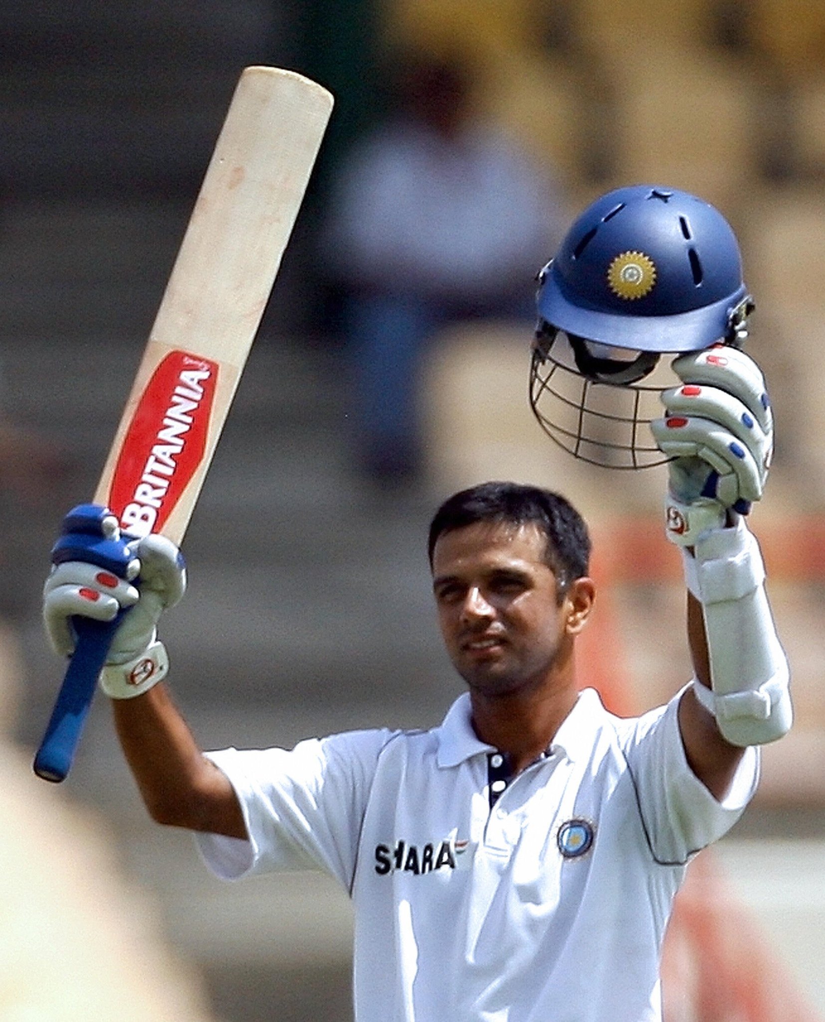 13,288 Test runs
10,889 ODI runs
48 international centuries
1 legendary career

Happy Birthday Rahul Dravid! 