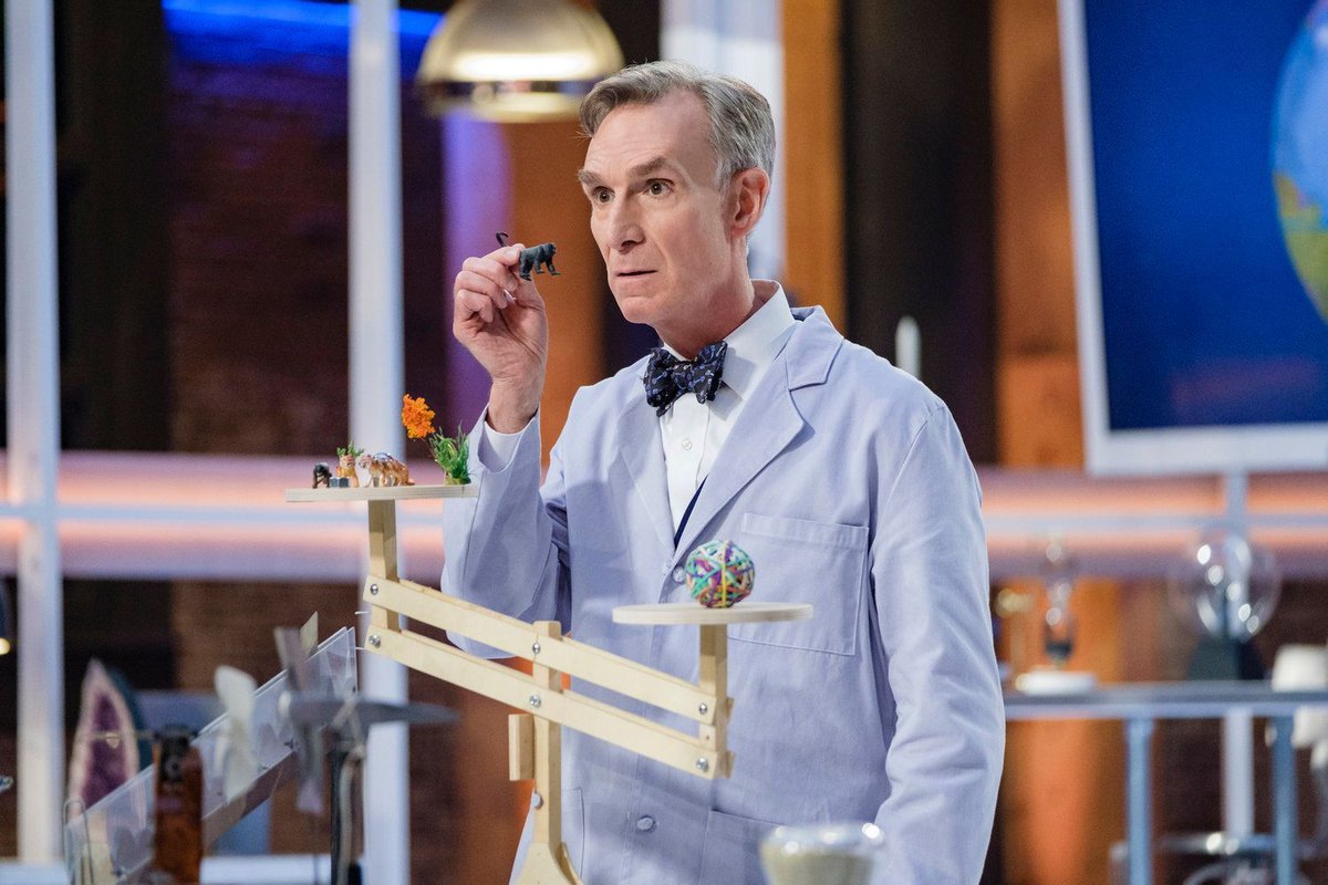 timetraveldoc's tweet image. !!!! Can't contain our excitement: Bill Nye Tackles Time Travel (and Pot) in 2nd Netflix Season buff.ly/2E2RloP #billnye #scienceguy #timetraveldoc