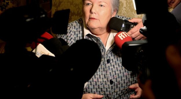U #Rinnovu tire à boulets rouges sur Madame #Corse et écrit à #Macron sur.corsematin.com/S9aB-mrbf