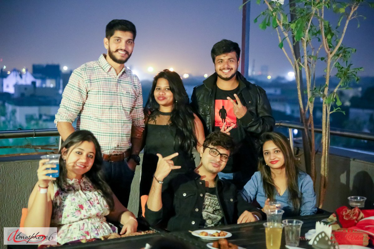 atmosphere6pune's tweet photo. For details/reservations call: 9960700734
#foodlove #atmosphere6 #punefoodie #foodaddict #food #instafood #rooftop #openair #lounge #multicuisine #finedine #finedining #restaurant #vimannagar #kalyaninagar #koregaonpark #party #nightlife #foodporn #instadaily #corporatediscount https://t.co/kJK5wjn9U8