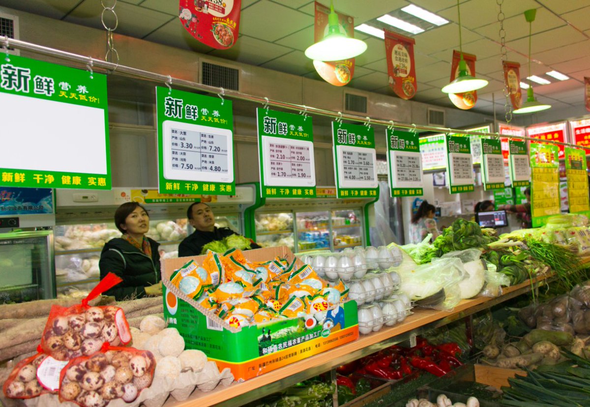 iflabel's tweet image. Our ifLabel 7.5 inch ESL being used in one of the local food markets
