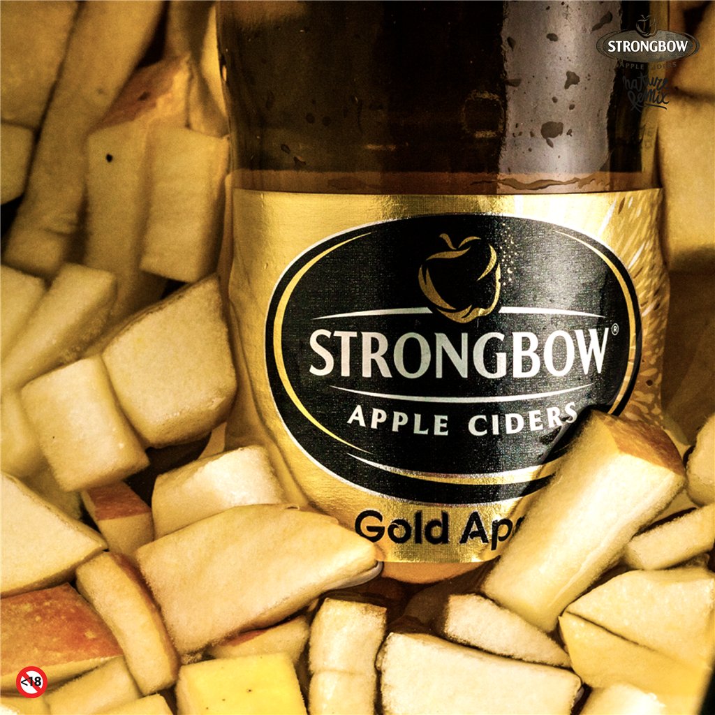 StrongbowSA's tweet photo. Is there any other kind of apple? #NatureRemix https://t.co/1afEk6uZ6N