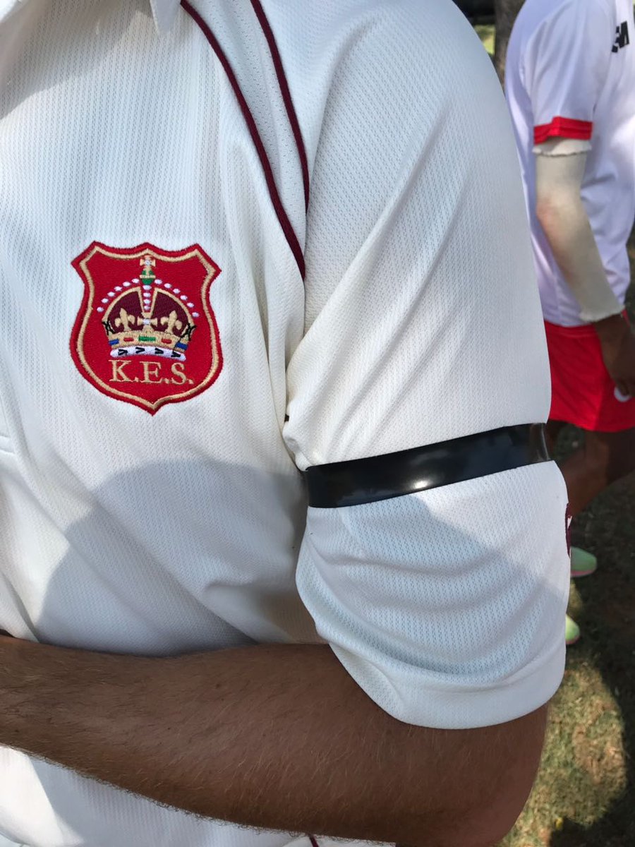 KingEdVIISchool's tweet photo. #RedRespect @KingEdVIISchool 1st XI wear black bands today in respect & remembrance of our #redbother Jared Erasmus who sadly passed away this week #RIPJared #sonofthisplace #redforever❤ minute of silence🙏#redfamilystrong https://t.co/V9jha7hg3E