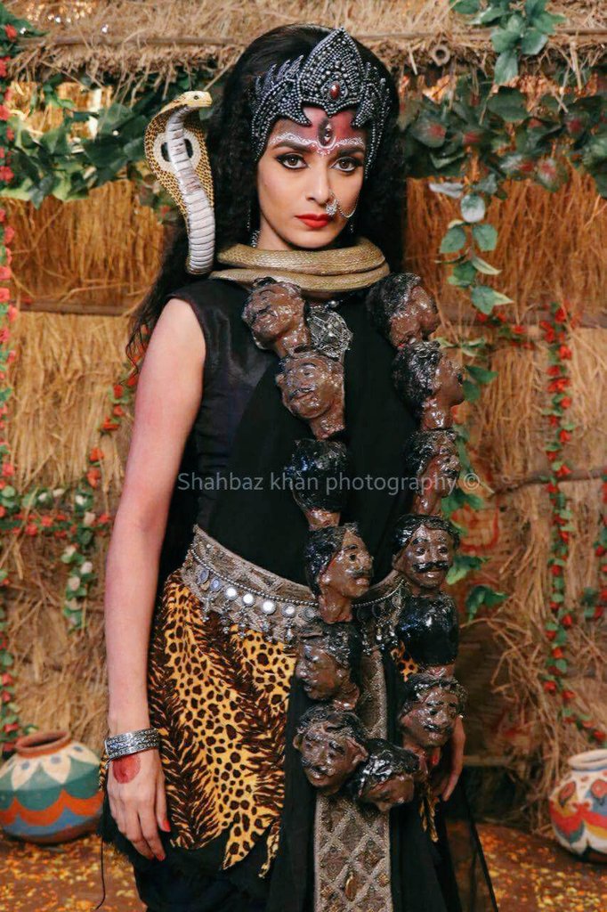 PoojaSharma_FC's tweet photo. #ThrowbackThursday ~ #PoojaSharma as Devi Chinna Masta 😍😇🙏
#Mahakaali 
PC : uploader. https://t.co/ifQ3MzBKRt