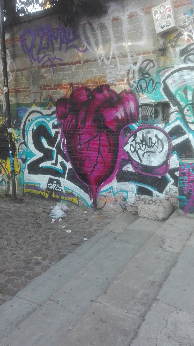 mattilgale's tweet image. Puntata 7 da Oaxaca, perché mi sono innamorato di questa città e della storia della sua comune.

soundcloud.com/user-556068360…

#podcast #laluchasigue #SoundCloud #spreaker #oaxaca #comune #mexico #messico #lotte