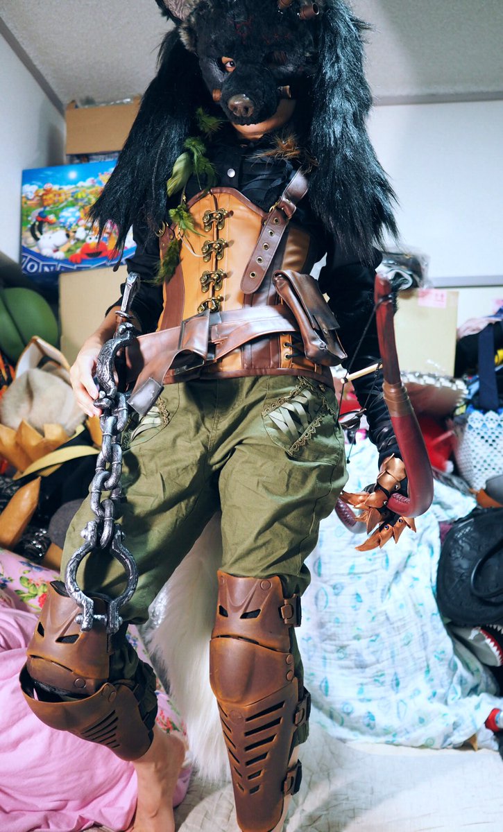 山田るちこ 3dプリンターがんばるまん んーどっちがいいかなぁ 狩人 サメっ子ともに カワハロの時みたいな服装にはなる