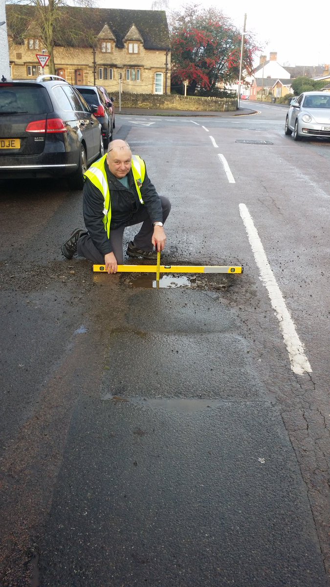 mrpotholeuk's tweet photo. Mark Morrell aka MrPothole on @BBCCovWarks at 8am talking Potholes, why our roads are full of them after short cold spell, damage to road users, cost to economy etc #PotholePlague #PotholesKill #PotholePatrol #PotholeBritain https://t.co/z7cQBA2Tdc