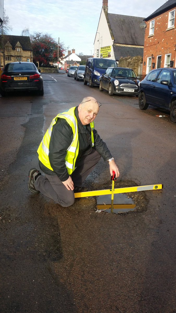 mrpotholeuk's tweet photo. Mark Morrell aka MrPothole on @BBCCovWarks at 8am talking Potholes, why our roads are full of them after short cold spell, damage to road users, cost to economy etc #PotholePlague #PotholesKill #PotholePatrol #PotholeBritain https://t.co/z7cQBA2Tdc