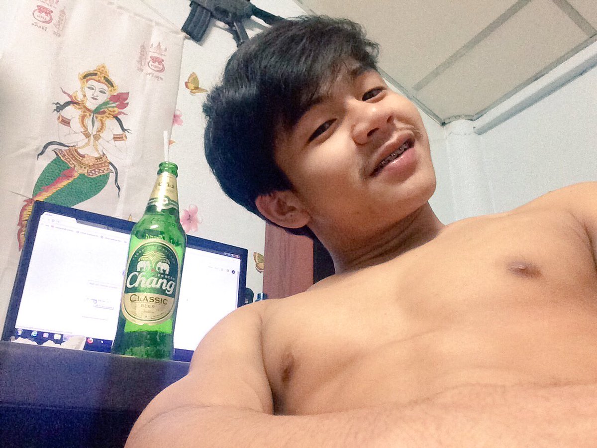 mz_tto's tweet photo. มายมาววววว😛😝 https://t.co/3Eq1w1bUXV
