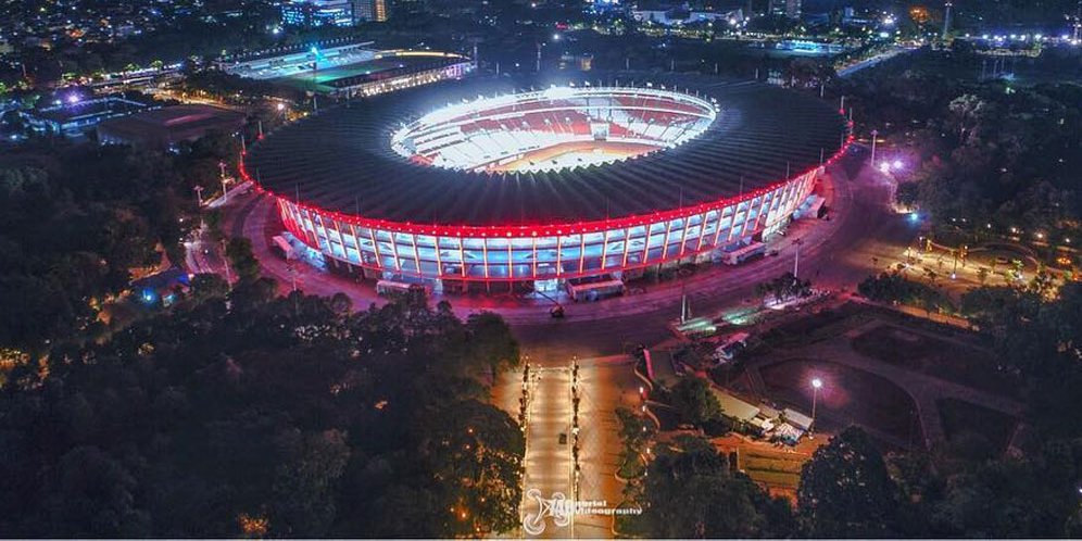 Bolanet's tweet photo. [Video] https://t.co/SvDQuENVcu - Megah! Stadion GBK Kini Gak Kalah Keren Dari Allianz Arena https://t.co/jQZfsXOa0V