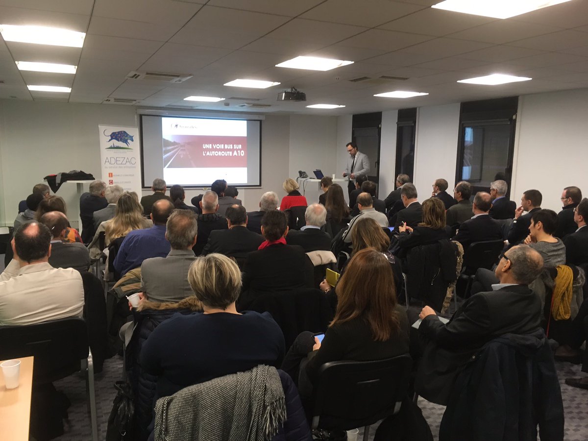 IgorTVillejust's tweet photo. Belle affluence ce matin pour le premier rendez-vous de l'année de l'#ADEZAC dans les locaux de @WIPSEntreprises Joli baptême pour notre nouvelle SPL avec les entrepreneurs de #Courtaboeuf pour parler du sujet essentiel des transports. https://t.co/W34cTIogyx