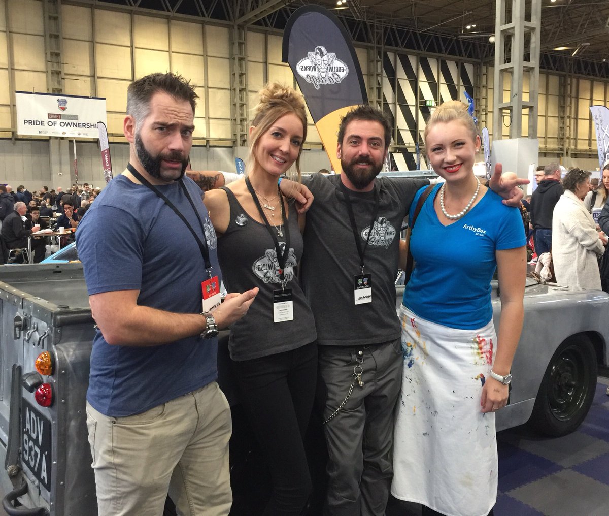 BEXOfficialArt's tweet photo. Today’s the day!! TV time tonight- 9pm @QuestTV to see these ppl work their magic! 🇬🇧 🚗
#GWG #goblinsarecoming #customcars #custommotorbikes #petrolheads
@Jimmy_deVille @HelenSStanley @MrAntPartridge @Goblin_Works https://t.co/kQ2HbqcCPT