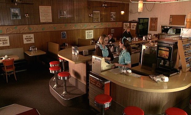 TwinPeaksScotia's tweet photo. “We’re not that busy” #TheDoubleR #ThrowbackThursday #TwinPeaks #FireWalkWithMe https://t.co/rc6X9QEy5M