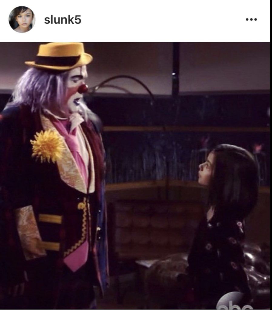 slunk5's tweet photo. @ericstonestreet This one, with me! My first job ever! S7/ep14:the storm, I was the mean girl at Lily’s bday. You were so nice to work with. https://t.co/p9CUEe8Gom