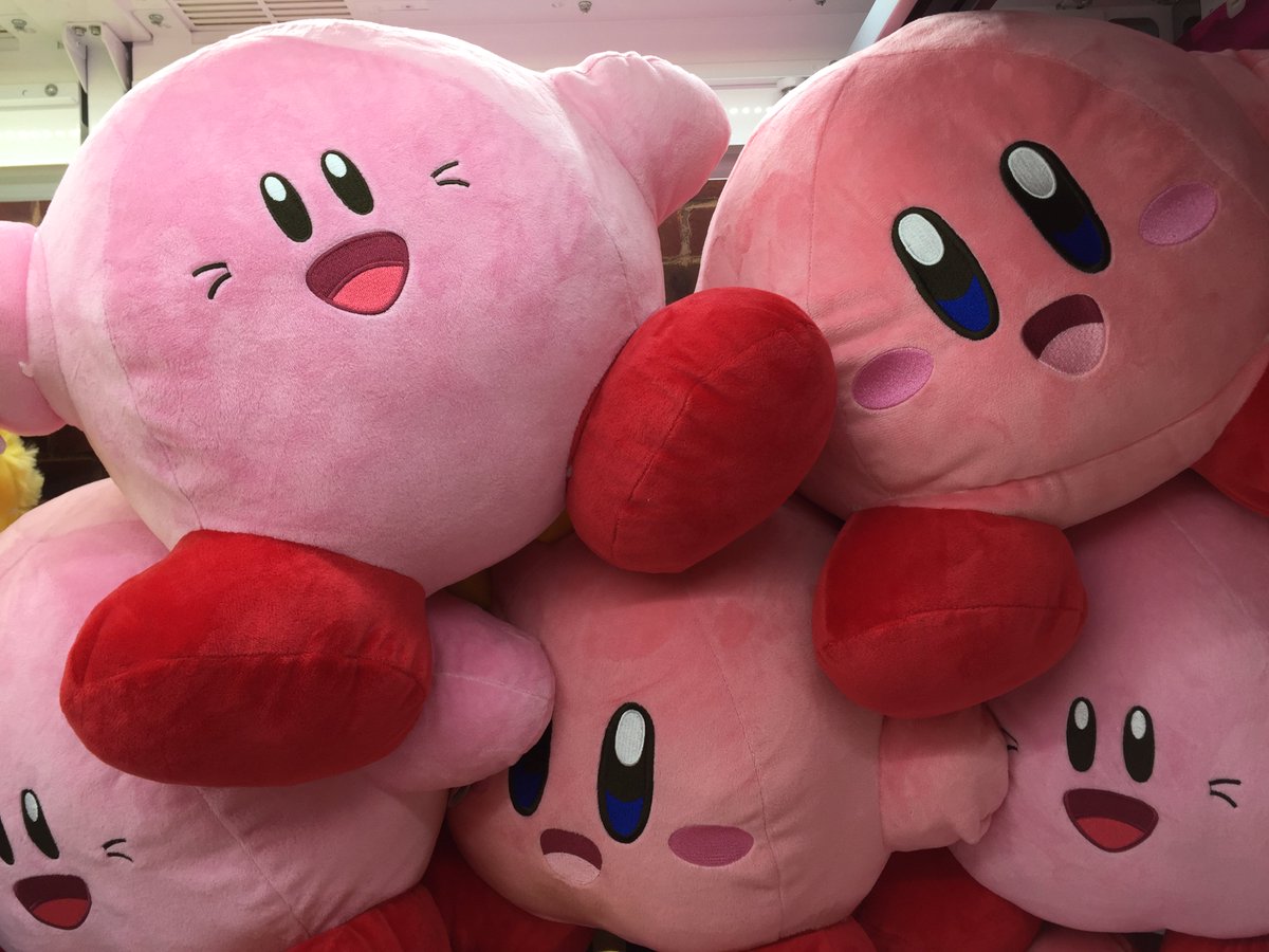 タイトーステーション和光 En Twitter 1月11日新景品 カービィ スターロッドコレクション Bigぬいぐるみ お次もカービィの新景品 スターロッドを持ったカービィの大きなぬいぐるみです 昔はこんな顔してましたよね かわいい タイトー 和光 カービィ