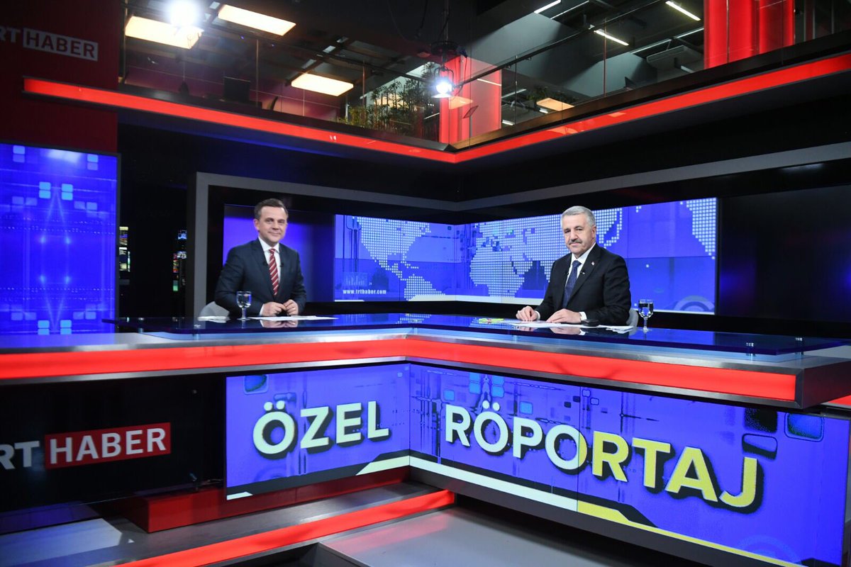 UABakanligi's tweet photo. Bakan Arslan, TRT Haber canlı yayınında Gökhan Gökçe’nin sorularını yanıtlıyor. https://t.co/awjNFknQqL
