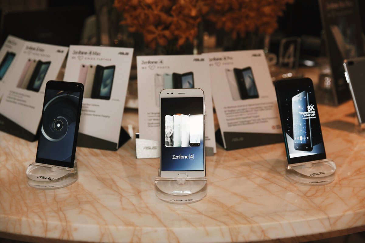 asus_ua's tweet photo. Невеликий фотозвіт з виставки #CES2018 #EdgeofBeyond https://t.co/DgcCjRtQ2i