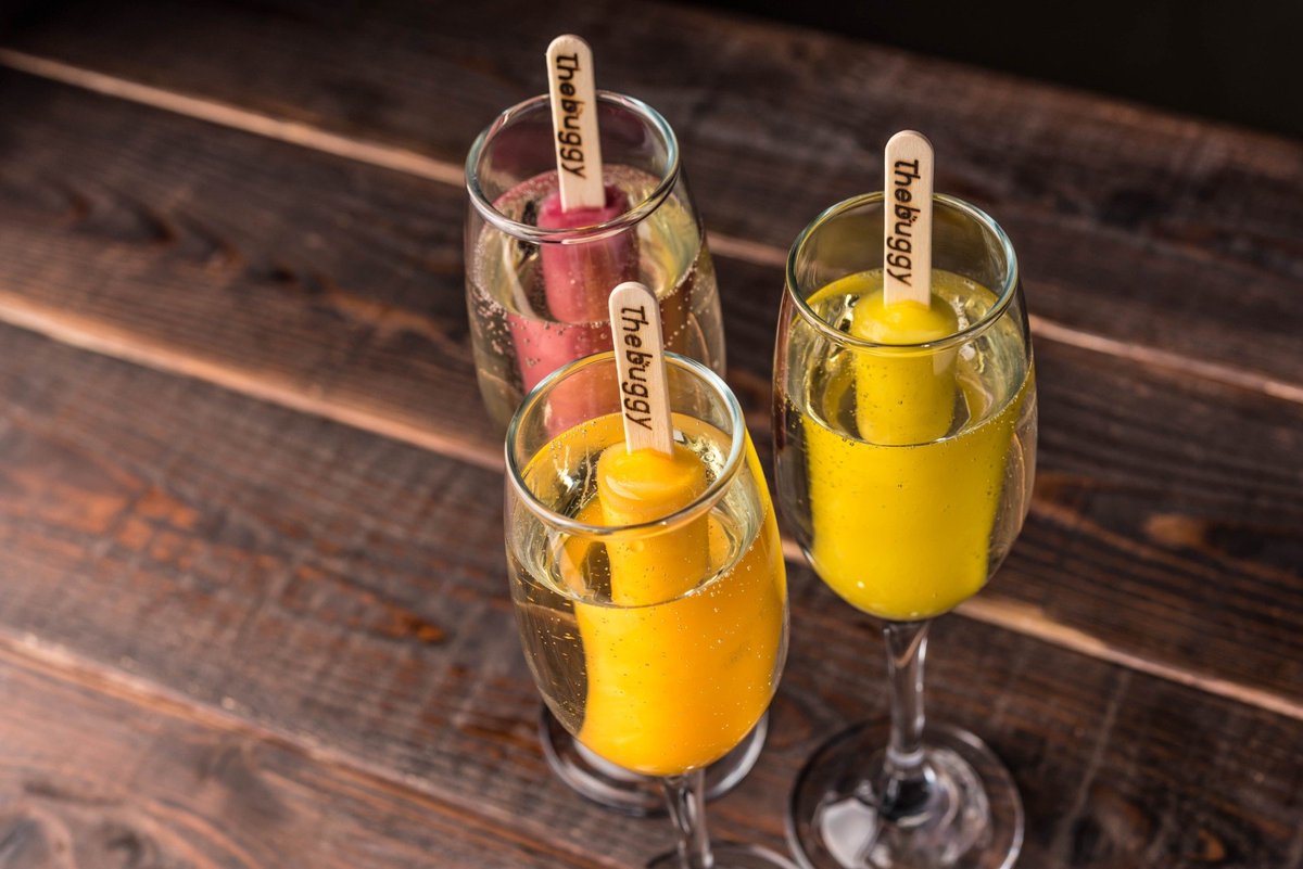 thebuggy_'s tweet photo. Champagne ice

#thebuggy #buggy #buggyart #design #art #eat #music #bar #cafe #dinner #omotenashi #omotenashi株式会社 https://t.co/UMWMV674Kw