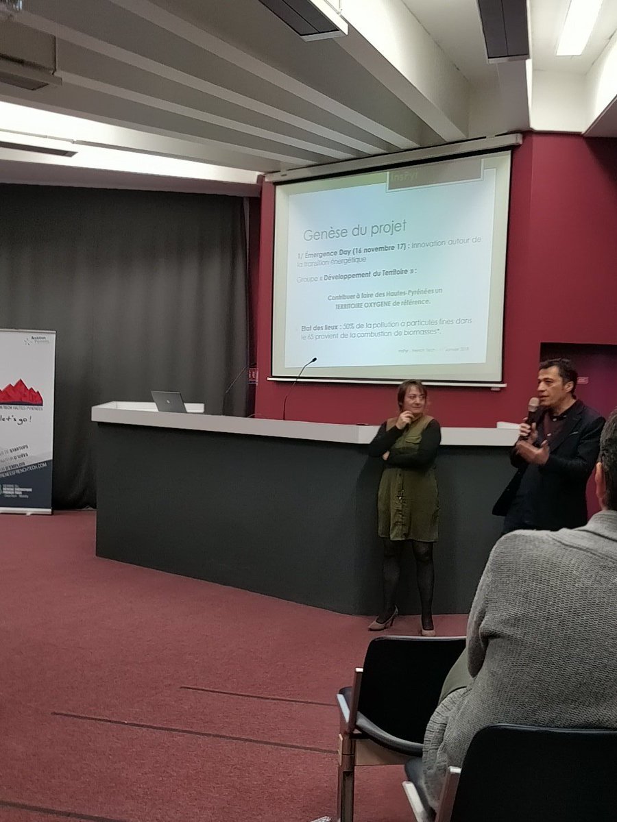 olivierclave's tweet photo. Matinale @FrenchTechHP avec la présentation des projets de startups issues de #hackinadour https://t.co/AhJQug6Qbn