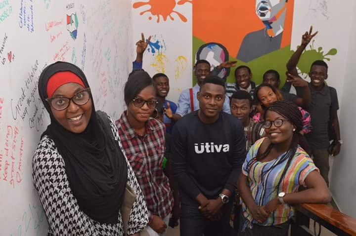 TheLeadspace's tweet photo. #Throwback to @utivaorg Campus Leads strategy session held at #LeadspaceOjodu. 
Utiva aims to bridge the gap between qualification and employment, hence they combine online learning experiences with traditional classroom training to deliver value to students. https://t.co/j0xVNAIjt2