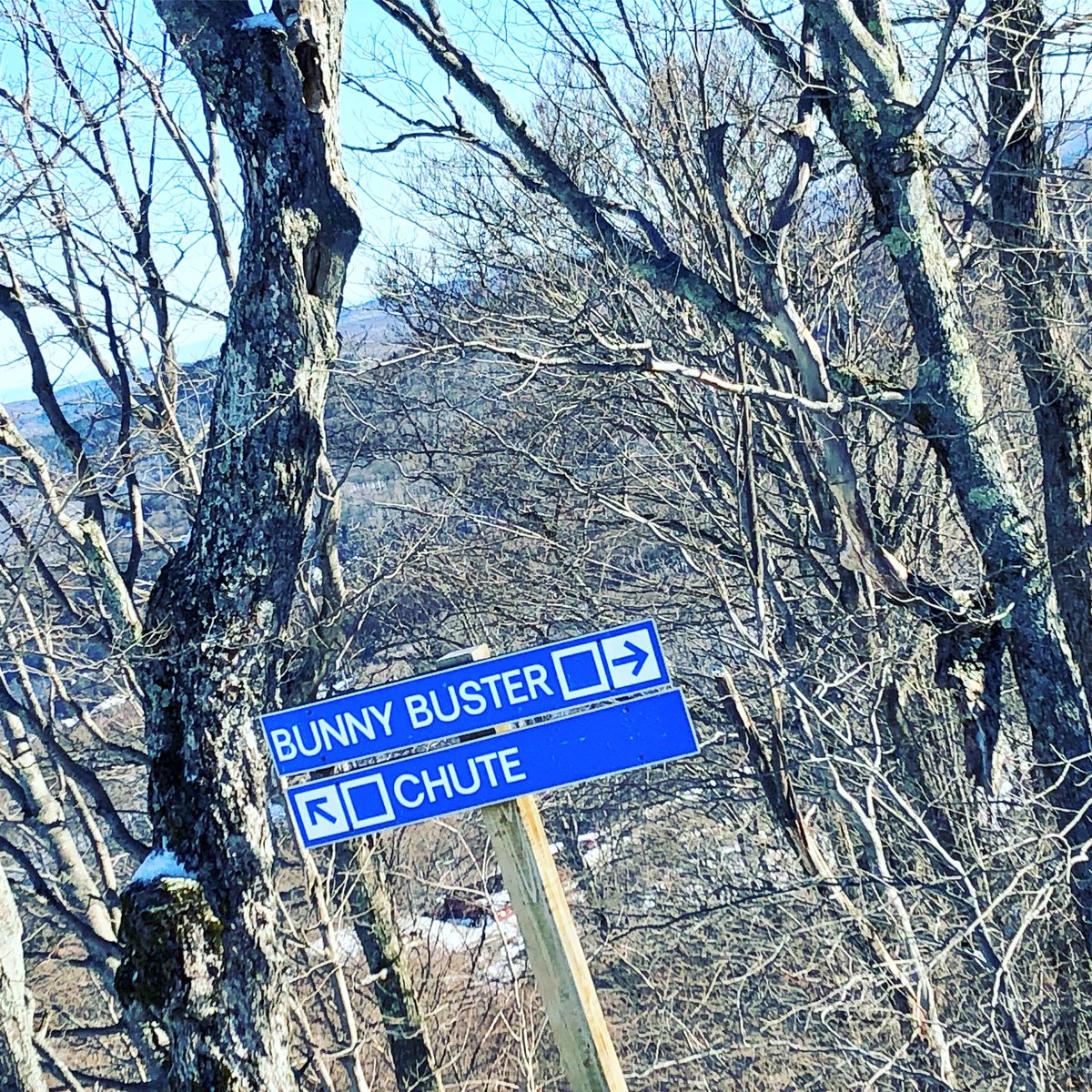 whoa <a href="/KillingtonMtn/">Killington Resort</a> why you gotta bust on the 🐇 🙄#trailnamefun #snowbunny #gosnowboarding #beast365 #tbt