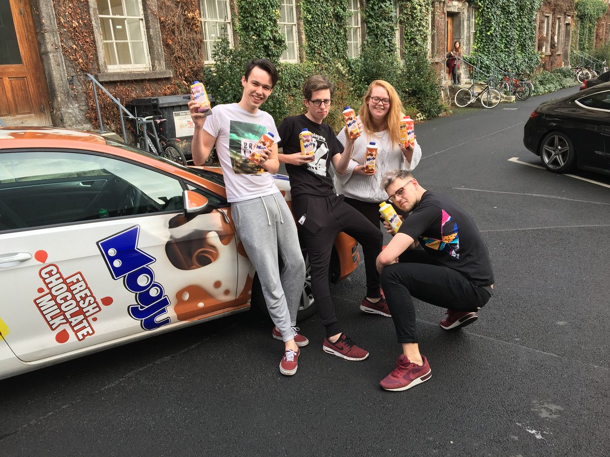 Just dropped some free Mooju down to @RickyJinx <a href="/ParaicMcLean/">Páraic McLean 💡</a> and @Emm_the