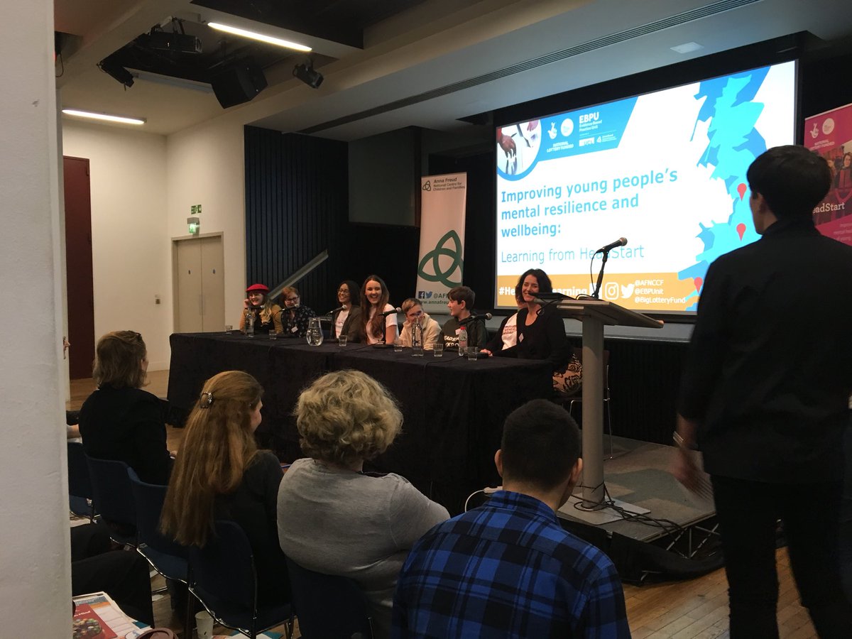 HeadStartFM's tweet photo. Our @HSWAmbassadors are now on panel 🙌 https://t.co/elLi56UbHM