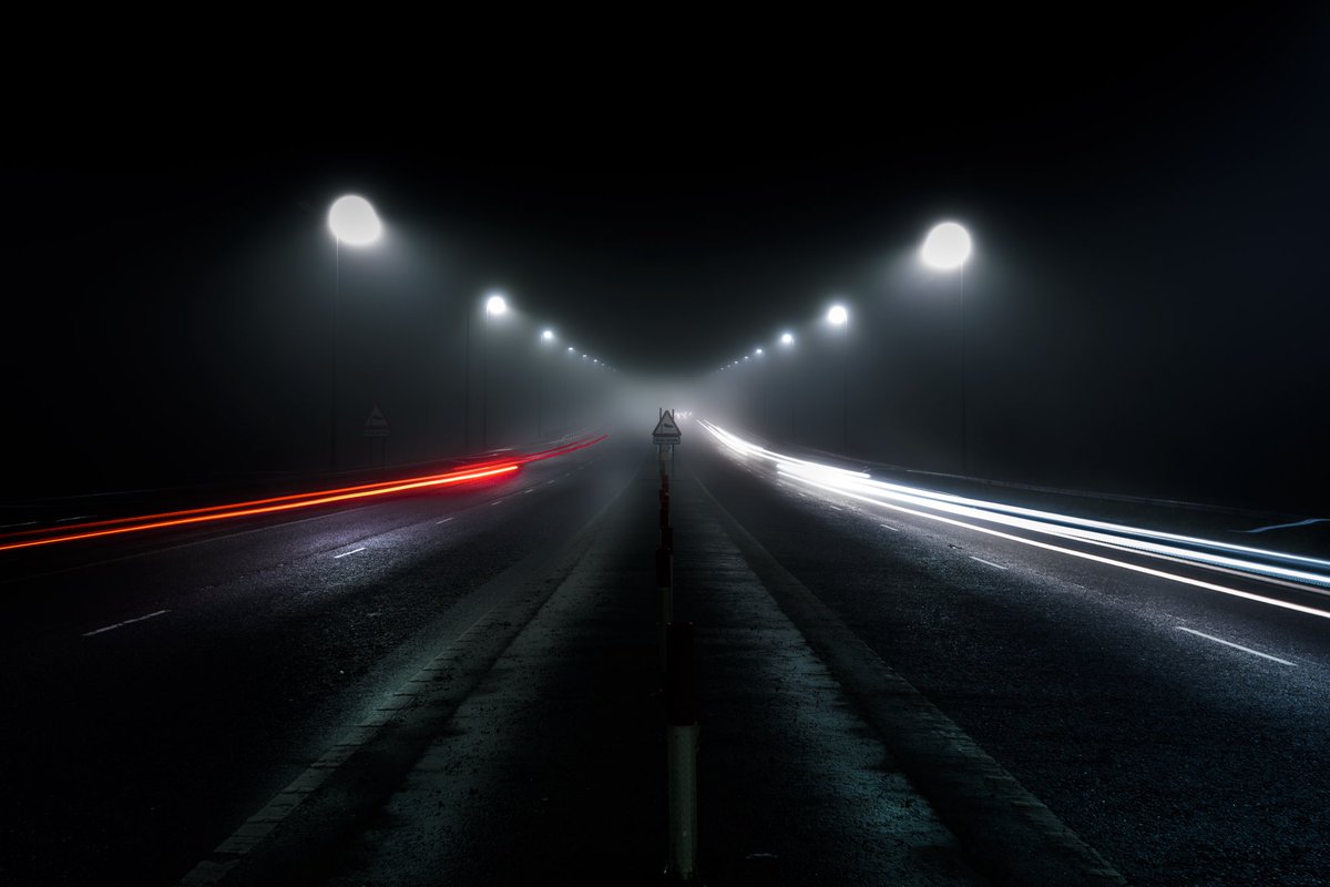 DerryPhotos's tweet image. Car trail lights in the fog last night on the Foyle Bridge #cartrails #fog #lowlightphotography #foggyday #derry #foylebridge #derryphotos #derry #photography