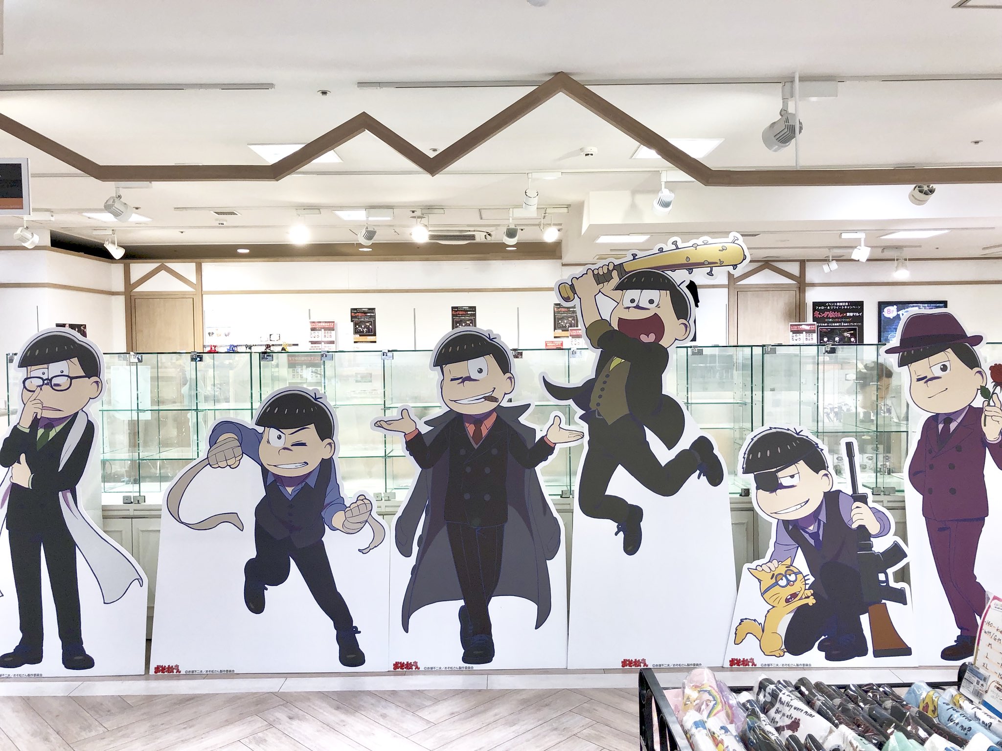 足立梨花 昨日みんなと池袋で合流する前に渋谷マルイによってきたのよ おそ松さん 行ってエスカレーターおりたら まほよめのエリアスがいて ちょっとカッコいいからここぞとばかりにポートレート機能を使って撮ってみた 自分のことをあまりポートレート