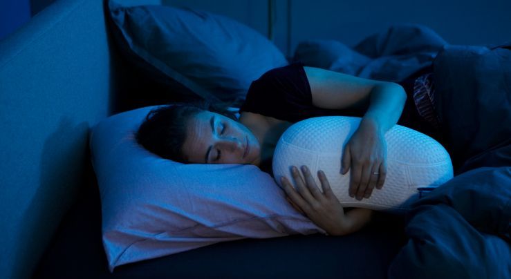 #Replay #CES2018 : un robot-oreiller pour mieux dormir bit.ly/2Dku8zl via <a href="/LesClesDeDemain/">Les Clés de demain</a>