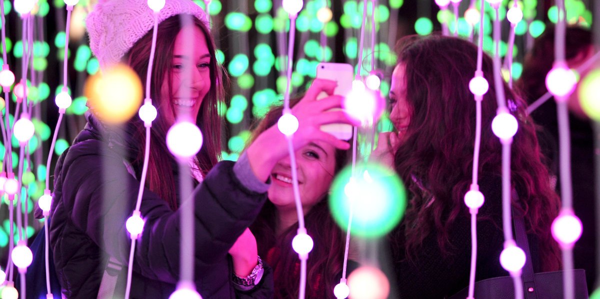 🌟 See your city in a new light 🌟

#EdinburghLumen will be illuminating various locations across the city centre from Thurs 8 Feb. Find out more > edinburgh.org/whats-on/edinb…

#ThisisEdinburgh