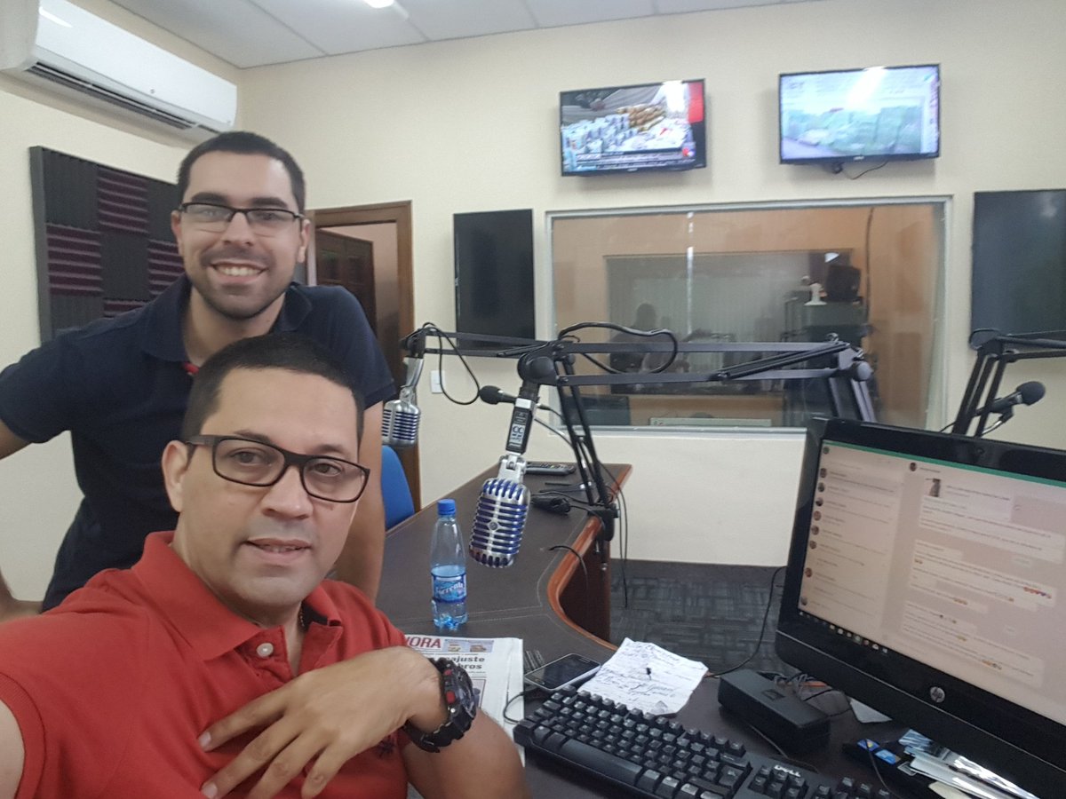 ArribaMix901FM's tweet photo. Acompañanos de 07.00 a 08.30 - @radiomix_py 90.1 FM https://t.co/TQQ0slkf0N