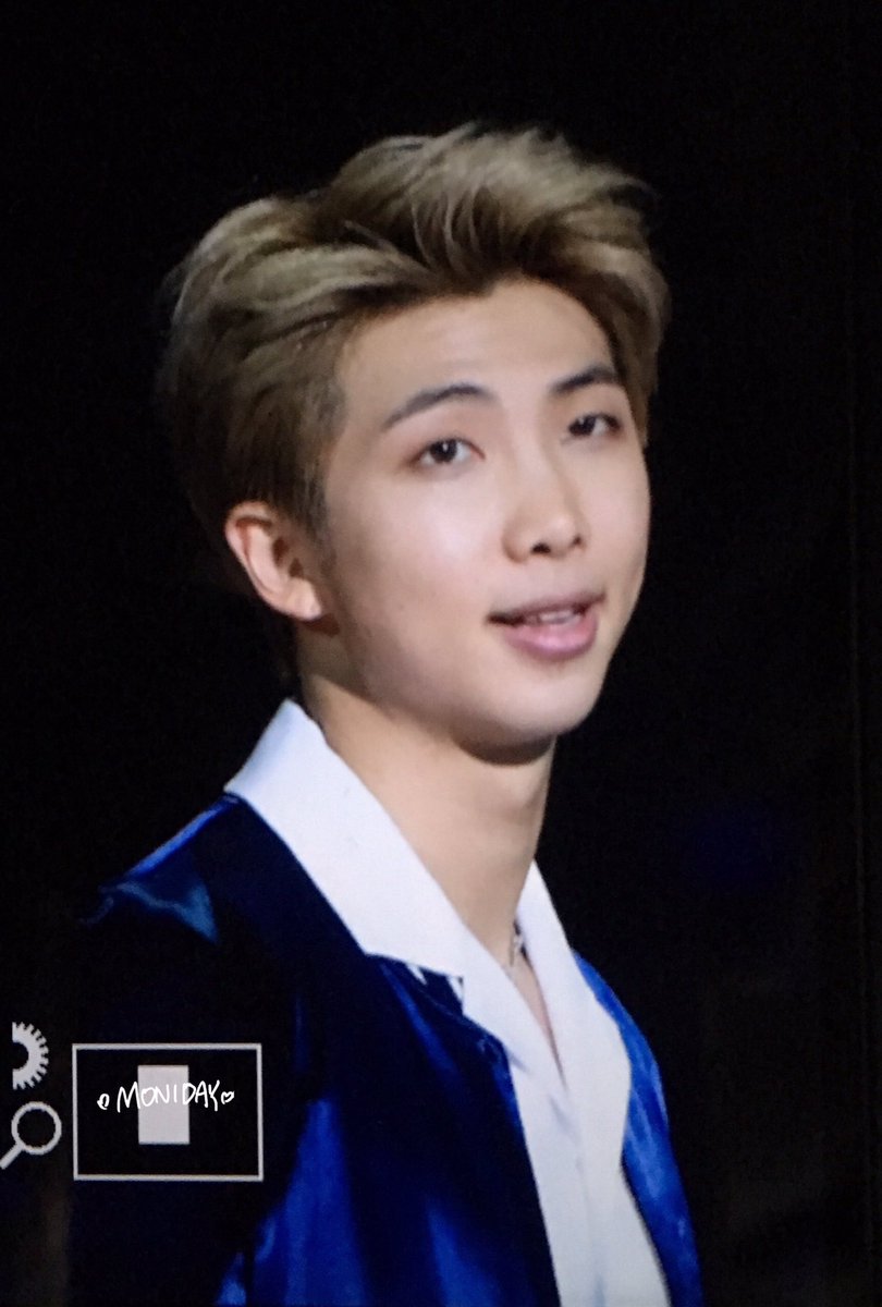 몬이데이*･ tweet media